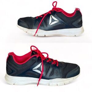 Reebok Lightweight Sneakers Running Shoes Size 9.5 Black Pink Low Top Sneakers